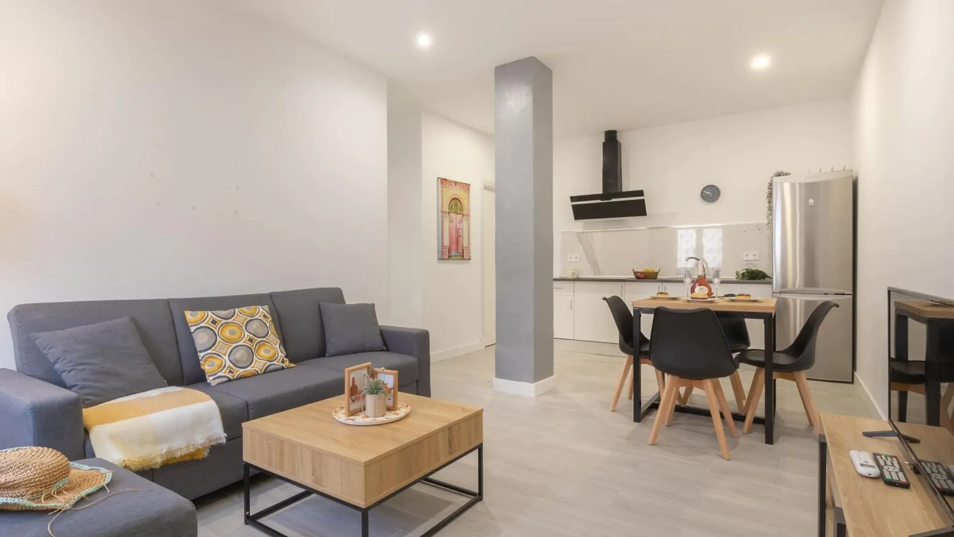 Apartamentos New Market L-Ll Marbella
