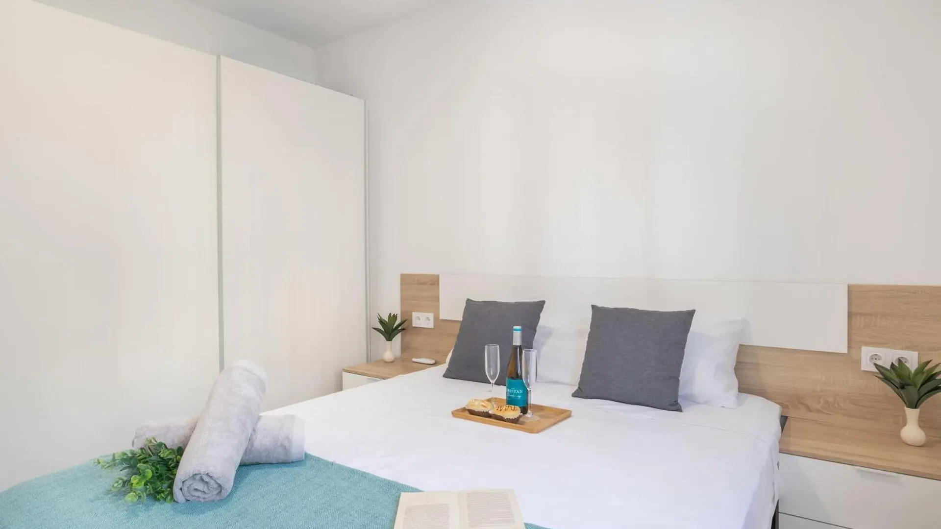 Apartment Apartamentos New Market L-Ll Marbella